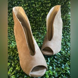 Worn once. Steve Madden Heels